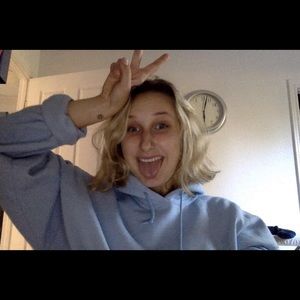 Meet your Posher, Justine